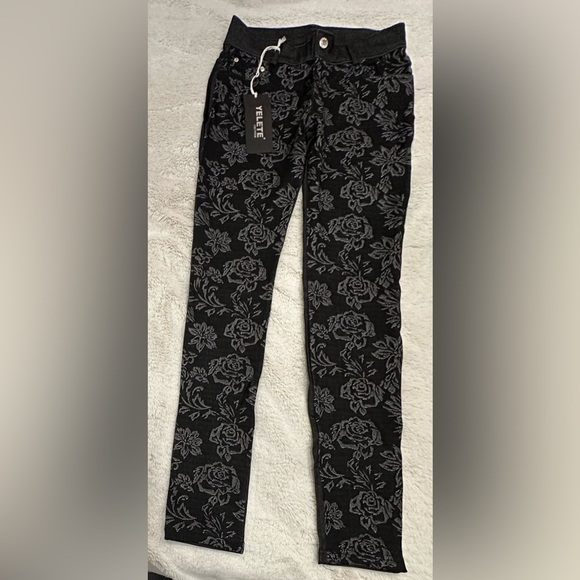 YELETE Fashion Mic Flower Pattern Jegging S/M - Picture 2 of 6